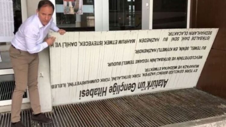 Valilik, ‘Gençliğe Hitabe’ skandalını doğruladı