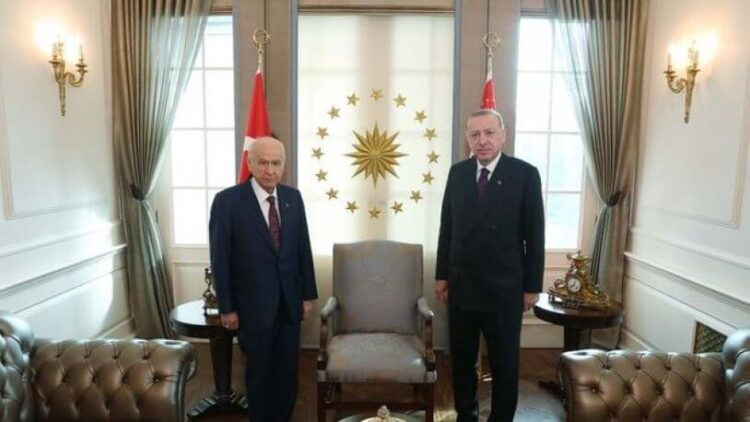 Erdoğan ve Bahçeli’nin ‘son dakika’ görüşmesinde konuşulanlar ortaya çıktı