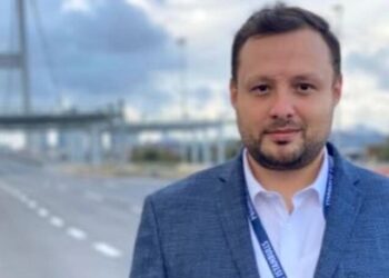 Erdoğan’ın danışmanı önce paylaştı, sonra hemen sildi!
