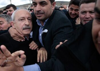 Külliye’den bakanlara ‘Kılıçdaroğlu’na geçmiş olsun demeyin’ mesajı gitmiş