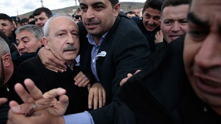 Külliye’den bakanlara ‘Kılıçdaroğlu’na geçmiş olsun demeyin’ mesajı gitmiş