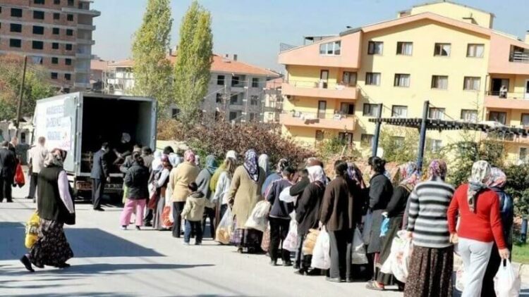 Yoksul aile sayısı 1 yılda 2’ye katlandı: ‘Partiler üstü bir çalışma olmalı’