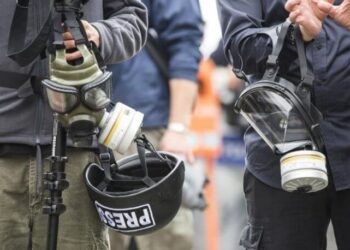 Gazetecileri engelleyen polisler hakkında yargıdan yeni karar