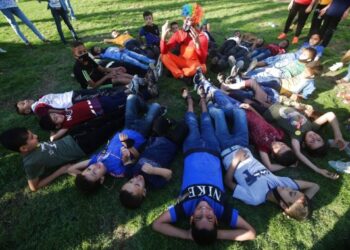 Filistinli çocuklar için eğlence düzenlendi