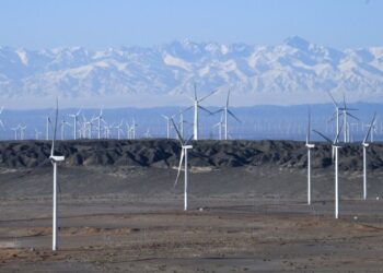 Xi: Çin, 100 milyon kw gücünde rüzgar ve fotovoltaik enerji projeleri inşa etmeye başladı