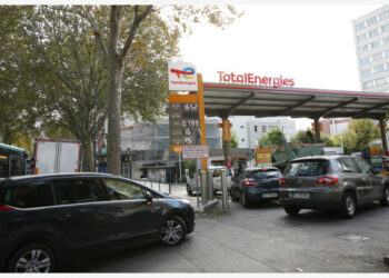 Fransa’da dizel yakıt fiyatları rekor seviyeye ulaştı