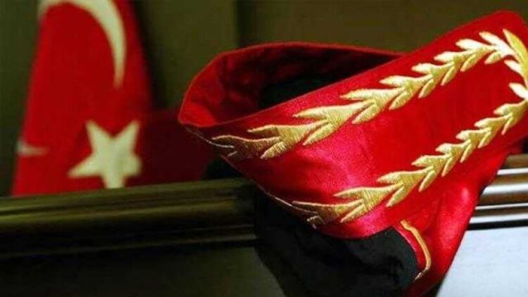 Mustafa Şentop’un kefil olduğu hakim bakın nereden çıktı