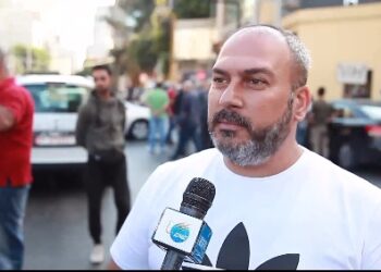 Taksiciler, akaryakıt fiyatı artışlarını protesto etti