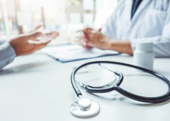‘Sağlık Bakanlığı kadrosunda yakında doktor kalmazsa kimse şaşırmasın’