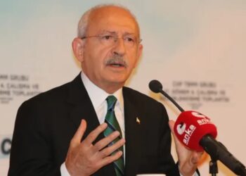 ‘Kimse senin racon kesen tavırlarını çekmek zorunda değil’