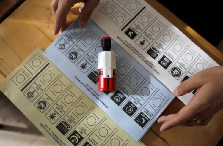 AKP’den erken seçim açıklaması: ‘Bir açığı kapatmaya çalışıyoruz…’