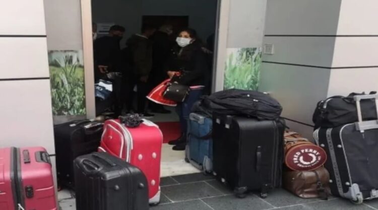 Recep Tayyip Erdoğan Üniversitesi’ne giden öğrenciler sokakta kaldı