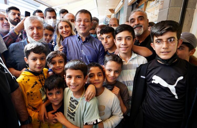 İmamoğlu’ndan Diyarbakır’da “sanat ve barış” açıklaması