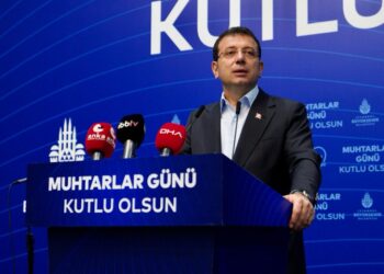 İmamoğlu’ndan muhtarlara ‘bütçe’ müjdesi