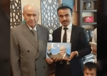 Sahte Cumhurbaşkanı’ kabusu: İşte beraber fotoğraf verdiği tüm siyasiler