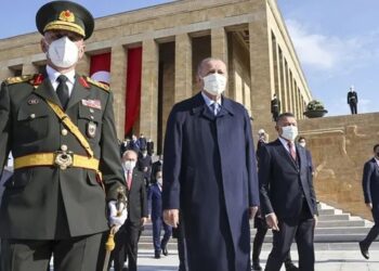 Büyükelçi krizi 29 Ekim resepsiyonuna yansıdı