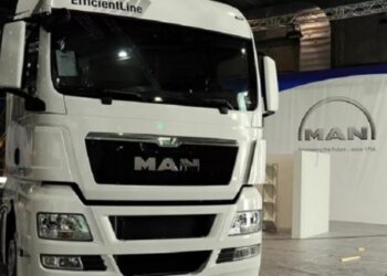 800 kamyon şoförü kontak kapattı: ‘Sadece hak ettiğimizi istiyoruz’