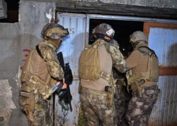Cono aşiretine 500 polis ile hava destekli operasyon: 30 gözaltı kararı
