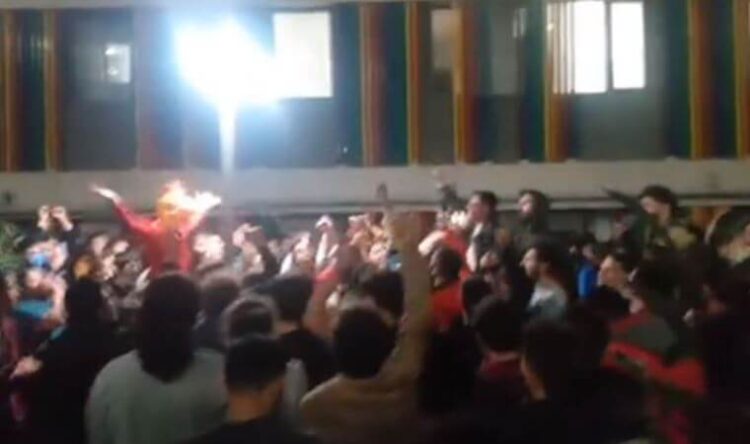 KYK Yurdu’nda gece yarısı protesto: Ekrem İmamoğlu harekete geçti