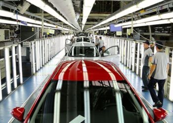Otomobilde büyük zam beklentisi: 60 bin TL artabilir!