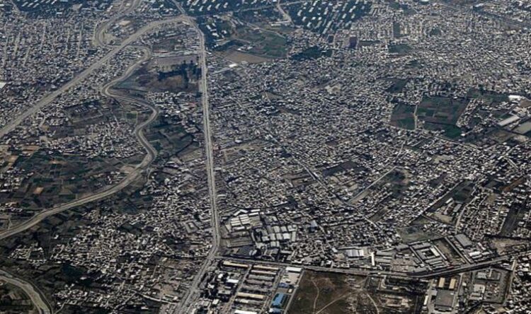 Kabil’de cami yakınlarında patlama