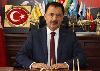 Hakimler ve Savcılar Kurulu üyesi istifa etti