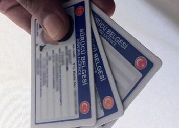 Kimlik ile ehliyet birleştirme nasıl yapılır, ücreti ne kadar?