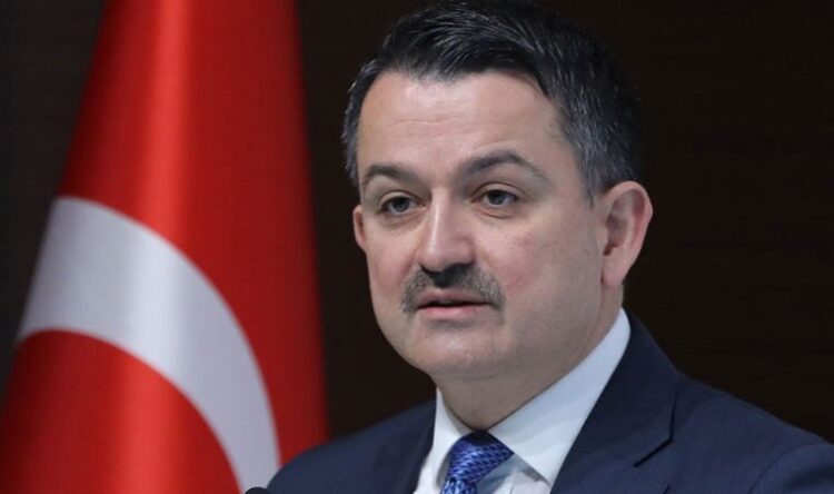 Bakan Pakdemirli, ÇAYKUR’daki zararı görmezden geldi