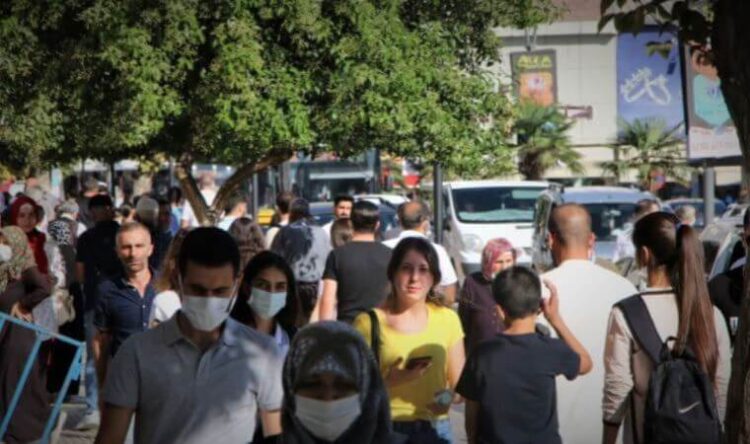 Sağlık Bakanlığı güncel koronavirüs tablosunu açıkladı: Koca’dan gençlere çağrı