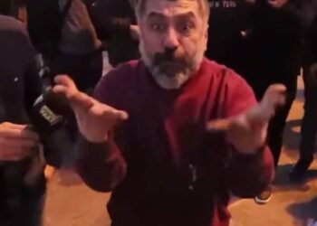 Kağıt toplama işçisi isyan etti: “Beni kendi ülkemde mülteci ettiniz”