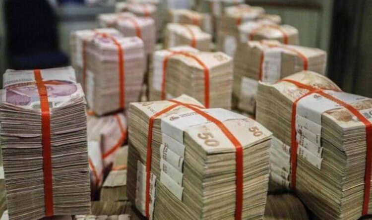 Deniz Yavuzyılmaz, “adı gizlenmiş” derneklere akan parayı açıkladı