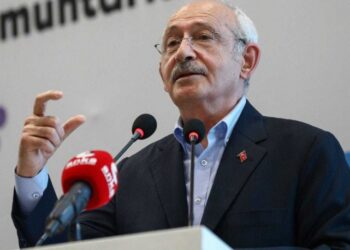 Kılıçdaroğlu: ‘Devlet bir kişinin iki dudağına teslim edilemez’