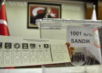 Gölge CIA Stratfor’dan çarpıcı seçim analizi: AKP kazanmak için neler yapabilir?