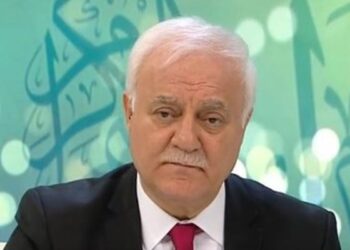 Nihat Hatipoğlu’nun üniversitesinde ‘kişiye özel’ ilanlar iddiası