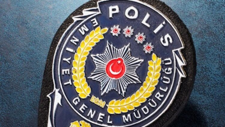 CHP’nin polis açılımı emniyeti alarma geçirdi