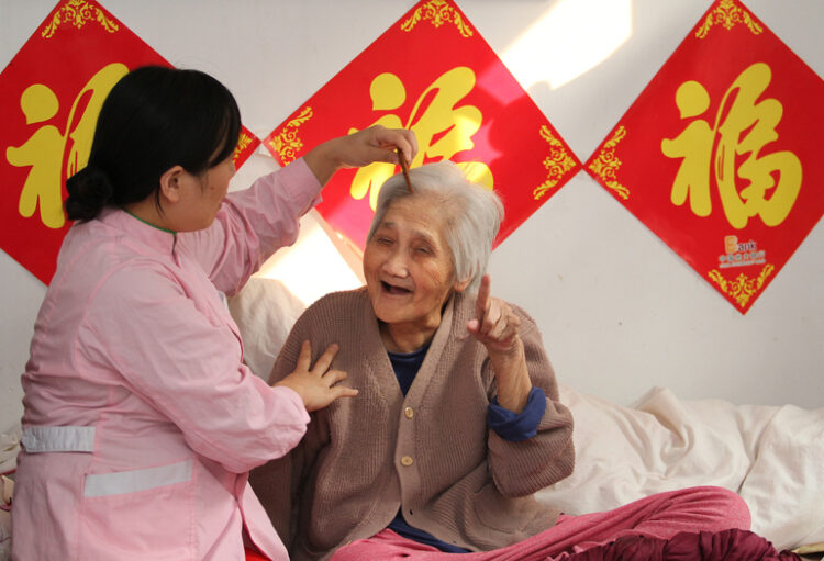 Xi’den yaşlılara yönelik çalışmalar hakkında talimat