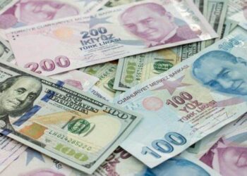 Dolarda bir eşik daha aşıldı