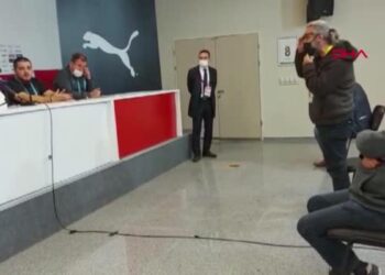 Basın mensupları Montello’nın basın toplantısını terk etti