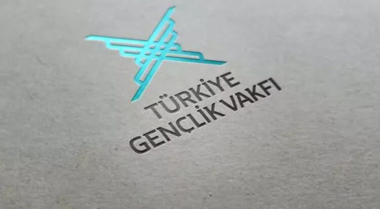 TÜGVA yöneticisi THY’de görevli çıktı