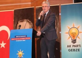 AKP’li isimden ilginç döviz kuru açıklaması