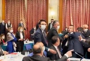 CHP’liler ayağa kalktı…”Terbiyesiz adam”