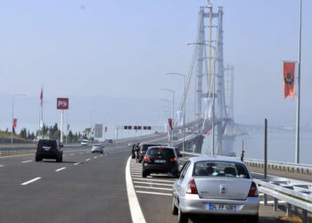 Köprü ve otoyollara çifte zam!
