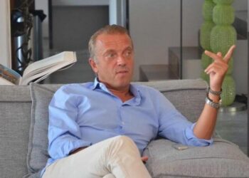 Cem Uzan’dan korkutan ekonomi kehaneti!
