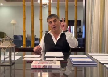 Sedat Peker, ‘daha yüzlerce ismi yayınlamadım’ diyerek uyardı