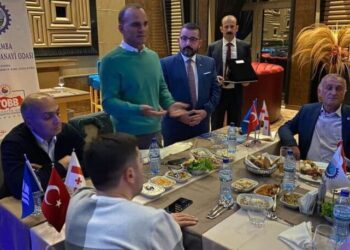 Müebbet hapis cezası alan firari Galip Öztürk’e AKP’li başkandan plaket