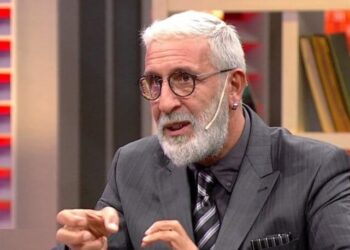 Cem Özer müstehcen görüntüleri kabul etti: Birbirimize karşılıklı attık