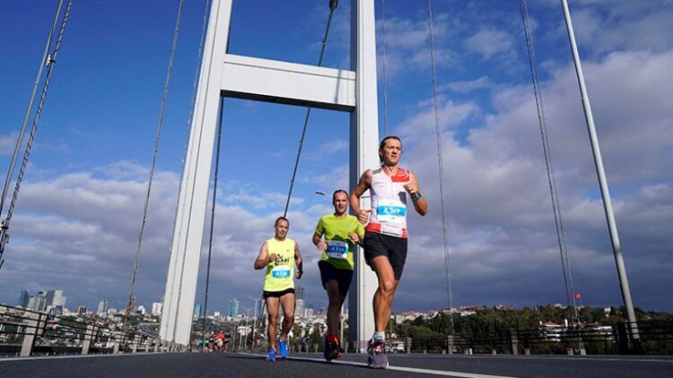 40 bin kişi Anadolu’dan Avrupa’ya koşuyor!