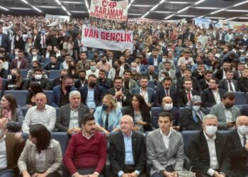 CHP Gençlik Kolları’nın yeni başkanı ve yönetimi belli oldu