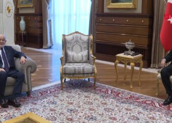 Erdoğan ile görüşen Karamollaoğlu’ndan ilk açıklama