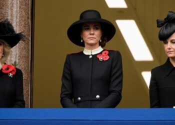 İngiltere’de ‘taht sırası değişiyor mu’ tartışması yaratan fotoğraf